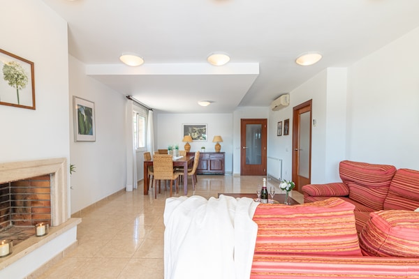 Foto van Villa in Empuriabrava met privézwembad - Vakantiehuis in Empuriabrava - LivingRoom