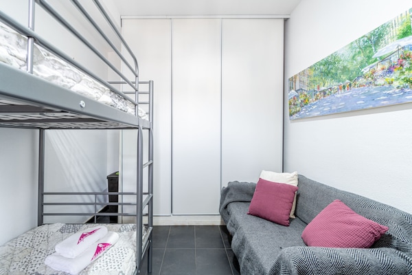 Foto van Appartement in Empuriabrava met Zwembad & Uitzicht - BedRoom