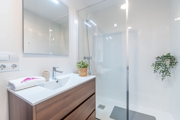 Foto van Appartement in Empuriabrava met Zwembad & Uitzicht - BathRoom