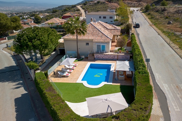 Foto van 3-slaapkamerappartement met privétuin - Vakantiehuis in Pinos de Alhaurín - AreaSummer1KM