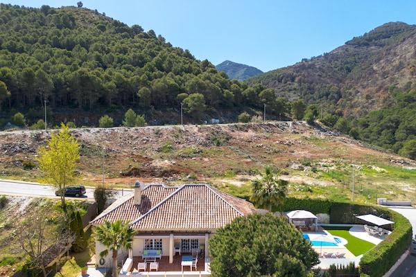 Foto van 3-slaapkamerappartement met privétuin - Vakantiehuis in Pinos de Alhaurín - AreaSummer1KM