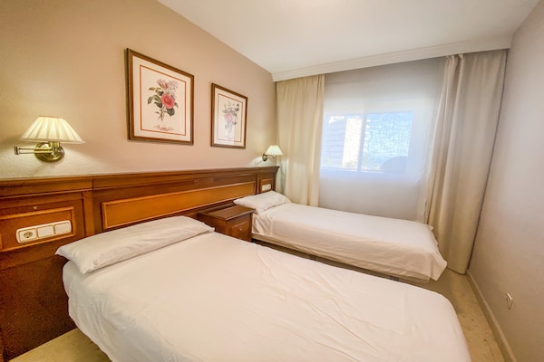 Foto van Appartement in Benalmádena met Zeezicht - Vakantiehuis in Benalmádena - BedRoom