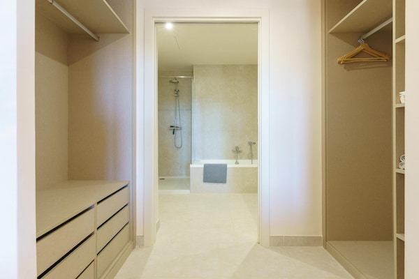 Foto van Modern appartement in Mijas Costa - Vakantiehuis in Mijas - BedRoom