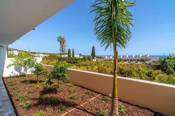 Foto van Elegante villa voor drie gasten in Nerja - Vakantiehuis in Nerja - TerraceBalcony