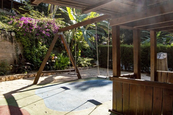 Foto van Chalet Mediterraan met terras - Vakantiehuis in La Torre del Sol, Tarragona - AreaSummer1KM