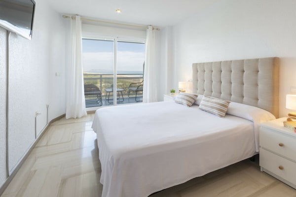 Foto van 41. AG AIGUABLAVA 6-5 - Vakantiehuis in Playa de Gandía - Untagged