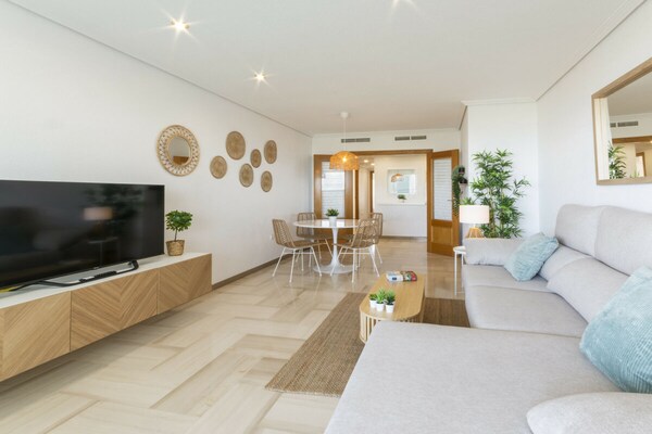 Foto van 41. AG AIGUABLAVA 6-5 - Vakantiehuis in Playa de Gandía - Untagged