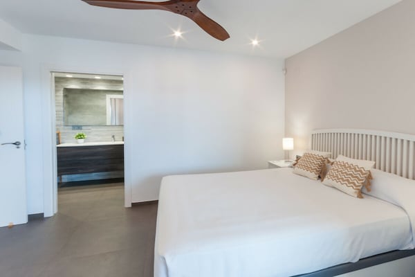 Foto van 18. AG LOS CARMENES 8 PREMIUM - Vakantiehuis in Playa de Gandía - Untagged