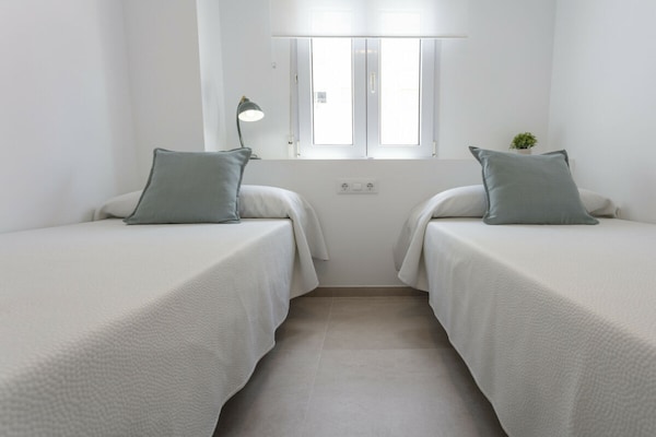 Foto van 25. AG LAS SIRENAS 4 - Vakantiehuis in Playa de Gandía - Untagged