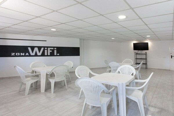 Foto van 37. AG AIGUABLAVA 4-2 - Vakantiehuis in Playa de Gandía - Untagged