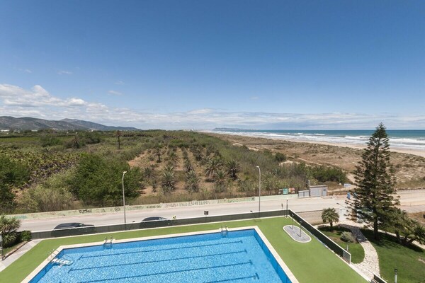 Foto van 37. AG AIGUABLAVA 4-2 - Vakantiehuis in Playa de Gandía - Untagged