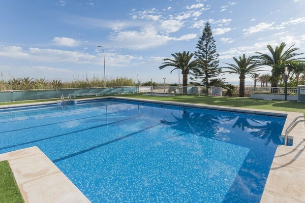 Foto van 43. AG AIGUABLAVA 9-5 - Vakantiehuis in Playa de Gandía - Untagged