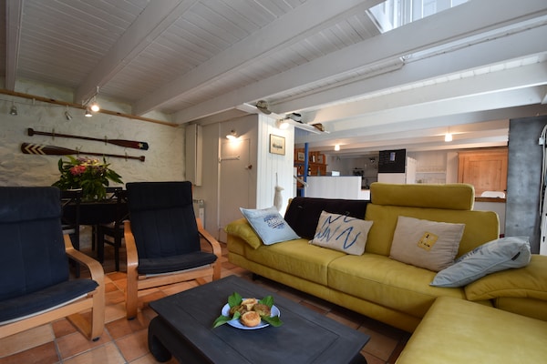 Foto van Bretagne Escape met Tuin - Vakantiehuis in Cleden Cap Sizun - LivingRoom