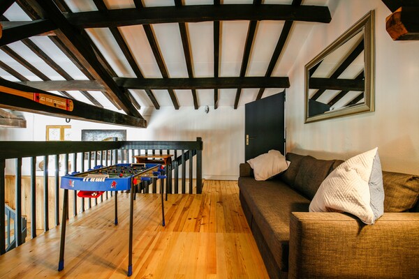 Foto van Ruime villa met privé tuin - Vakantiehuis in Aubeterre-sur-Dronne - RecreationRoom