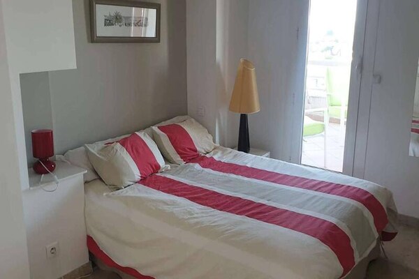 Foto van Appartement in La Grande-Motte met Zwembad - Vakantiehuis in  - Untagged