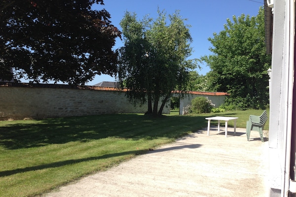 Foto van Boerderij in Boncourt met privétuin - Vakantiehuis in Boncourt - ViewSummer