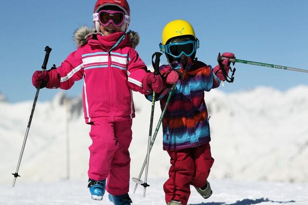 Foto van Appartement · Licht · Dichtbij de piste · Uitzicht op de bergen - Untagged