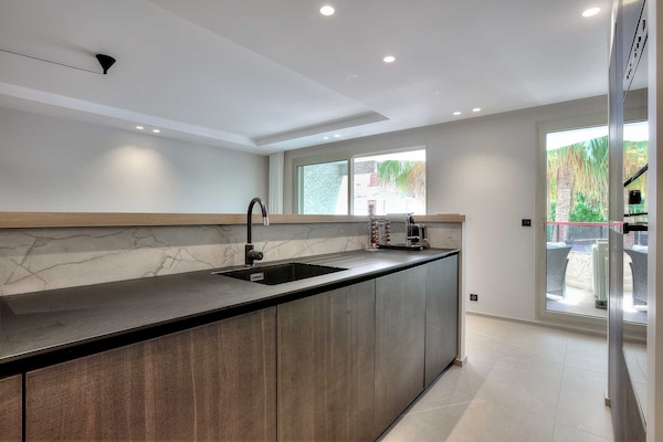 Foto van Luxe appartement met balkon - 2BR/6P - Cannes - Vakantiehuis in Cannes - 