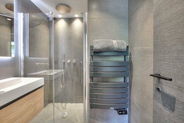 Foto van Luxe appartement met balkon - 2BR/6P - Cannes - Vakantiehuis in Cannes - 