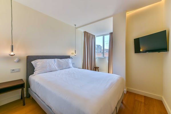 Foto van Luxe appartement met terras 6P / 3BR - Grand Hotel - Croisette Cannes - 