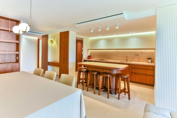Foto van Luxe appartement met terras 6P / 3BR - Grand Hotel - Croisette Cannes - 