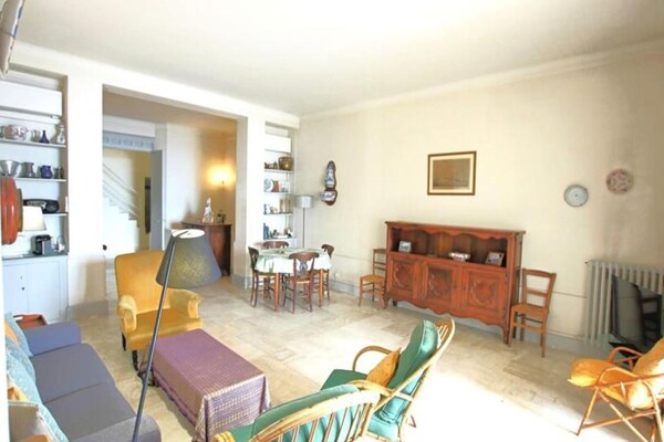 Foto van Appartement van 145 m² met privétoegang tot zee - Vakantiehuis in CANNES - ExteriorSummer
