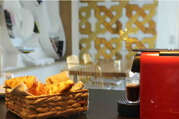 Foto van Modern appartement - 3BR- 6P - Palm Beach - Vakantiehuis in Cannes - Untagged