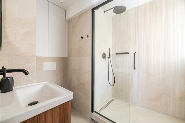 Foto van Luxe appartement - Croisette/Hôtel Mondriaan - Vakantiehuis in Cannes - Untagged