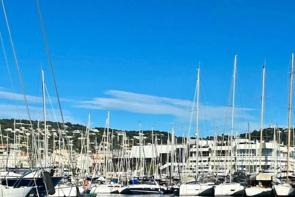 Foto van 2 slaapkamers van RIVAEVENT - Vakantiehuis in CANNES - AreaSummer5KM