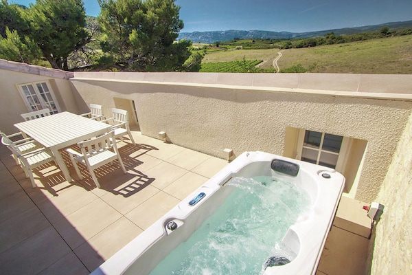 Foto van Serene familie-ontsnapping - Vakantiehuis in Villesèque-des-Corbières - Wellness