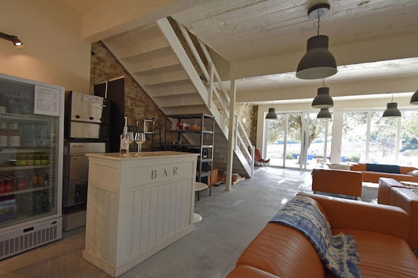 Foto van Serene familie-ontsnapping - Vakantiehuis in Villesèque-des-Corbières - LivingRoom