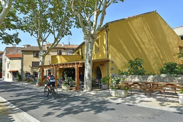 Foto van Serene familie-ontsnapping - Vakantiehuis in Villesèque-des-Corbières - AreaSummer5KM