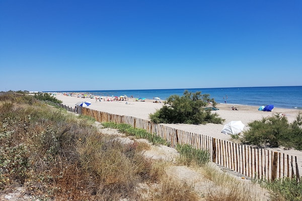 Foto van Serene familie-ontsnapping - Vakantiehuis in Villesèque-des-Corbières - AreaSummer20KM