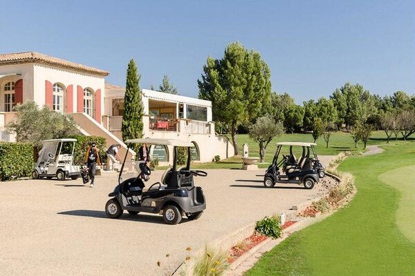 Foto van Appartement in Provence met golfslagbad - Vakantiehuis in MALLEMORT - 