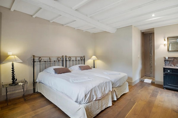 Foto van Elegante retraite in Normandië - Vakantiehuis in Lantheuil - BedRoom