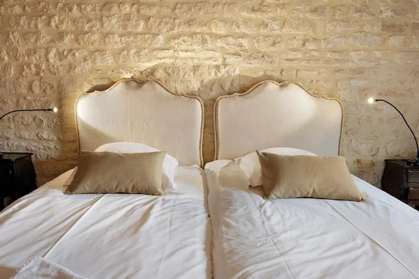 Foto van Elegante retraite in Normandië - Vakantiehuis in Lantheuil - BedRoom