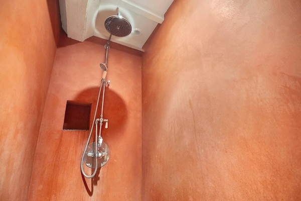 Foto van Elegante retraite in Normandië - Vakantiehuis in Lantheuil - BathRoom