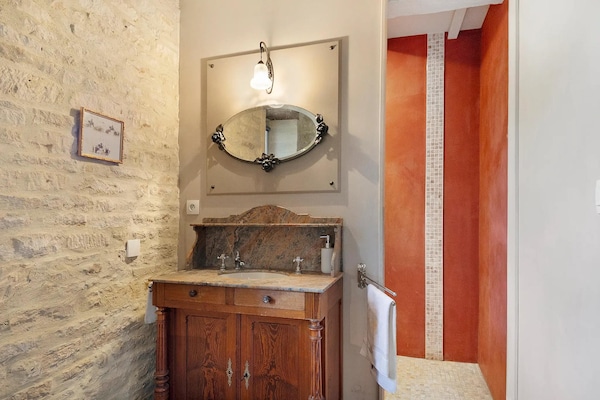 Foto van Elegante retraite in Normandië - Vakantiehuis in Lantheuil - BathRoom