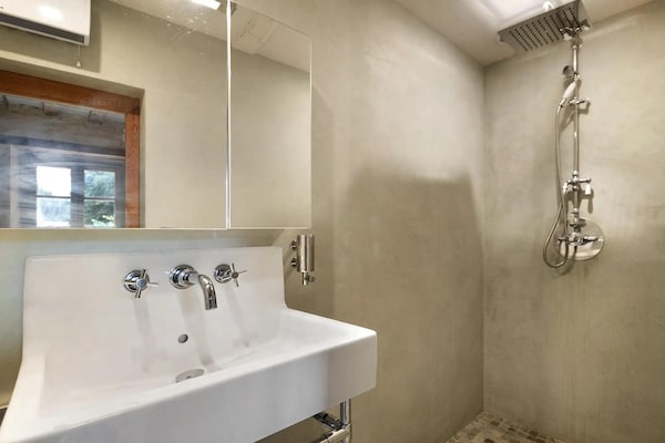 Foto van Elegante retraite in Normandië - Vakantiehuis in Lantheuil - BathRoom