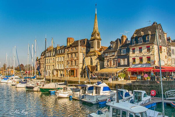 Foto van Uitzicht op de baai van Seine Parkeerplaats Pont De Normandie - 