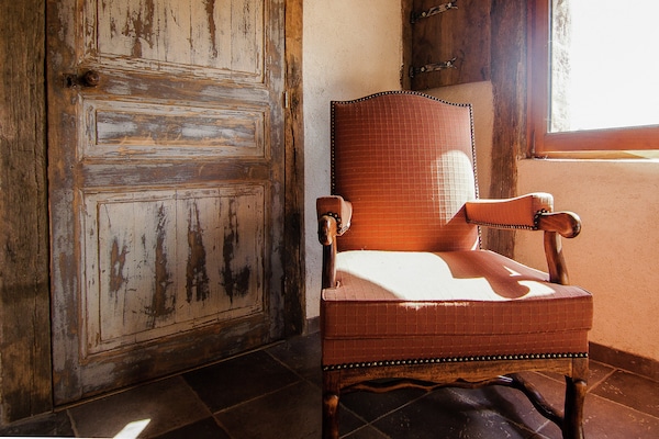 Foto van Modern vakantiehuis met zwembad - Vakantiehuis in Saint Bonnet la Riviére - Ambiance
