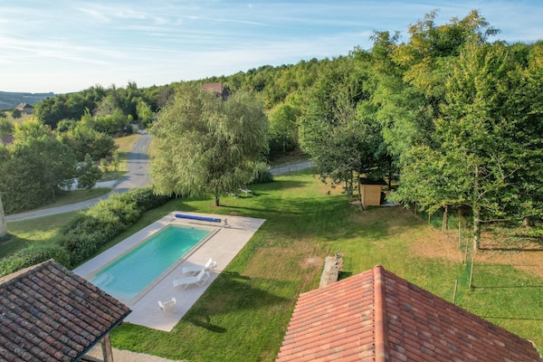 Foto van Wijngaarden en valleien: een Frans toevluchtsoord - Vakantiehuis in St. Medard D'excideuil - GardenSummer