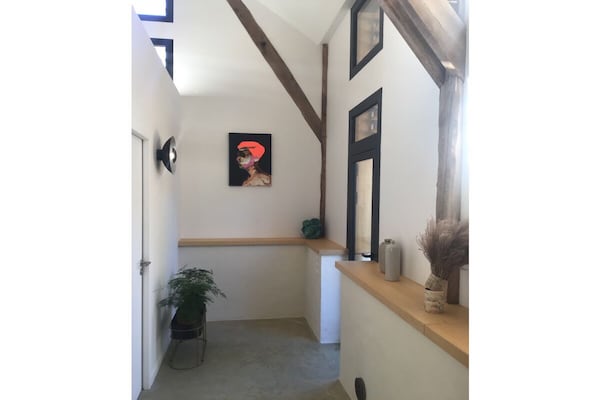 Foto van De stoel en het zwembad bij Sarlat - Vakantiehuis in Veyrines-de-Domme - Untagged