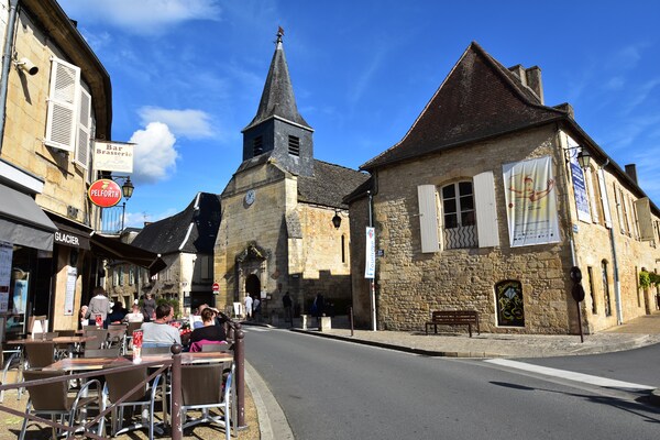 Foto van Tijdloze charme in de Périgord - Vakantiehuis in St. Léon-Sur-Vézère - AreaSummer20KM