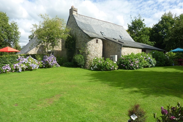 Foto van Stenen huis in Huelgoat, Bretagne - Vakantiehuis in Huelgoat - GardenSummer