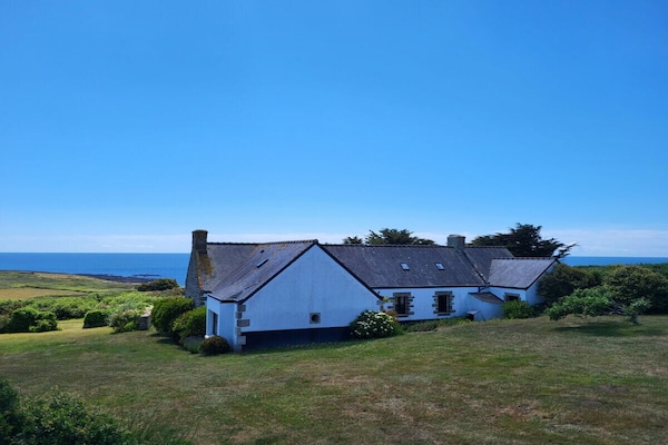 Foto van 544 - Villa Kernod. Met uitzicht op zee. - Vakantiehuis in Esquibien - Untagged