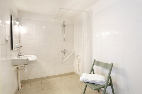 Foto van Groot verblijf met mezzanine voor 6 personen in Merville - BathRoom