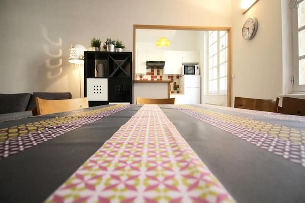 Foto van Prachtig Appartement Charme 6 Rue Ausone - Vakantiehuis in Bordeaux - 