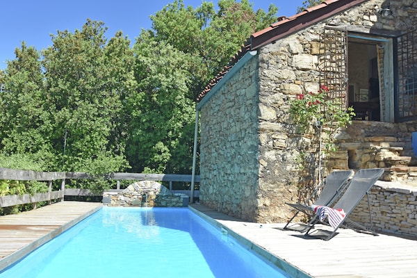 Foto van Charmante villa met privé zwembad - Vakantiehuis in Saint-Etienne-D'albagnan - PoolOfHouse