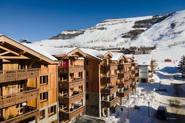 Foto van Appartement in Les Deux Alpes bij Skipistes - Vakantiehuis in Les Deux Alpes - ExteriorWinter
